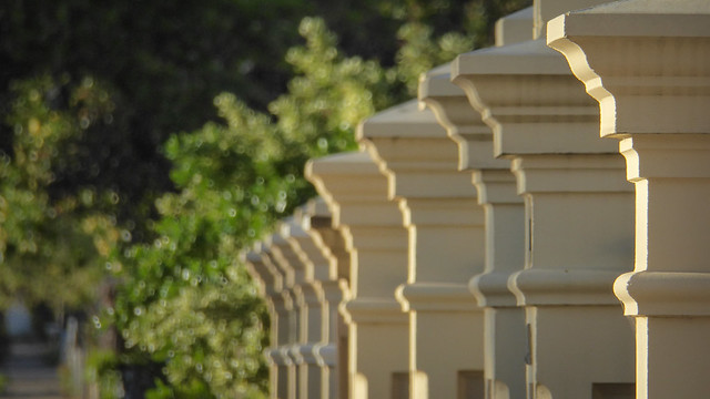 Jó minőségű betonkerítés