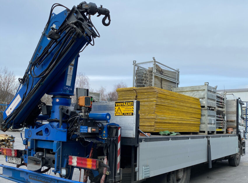 KCR teherautó: BartaFuvar darus szállítás 2 az 1-ben megoldása